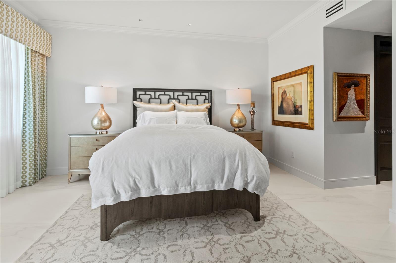 THE MOORINGS AT EDGEWATER IV - Residential