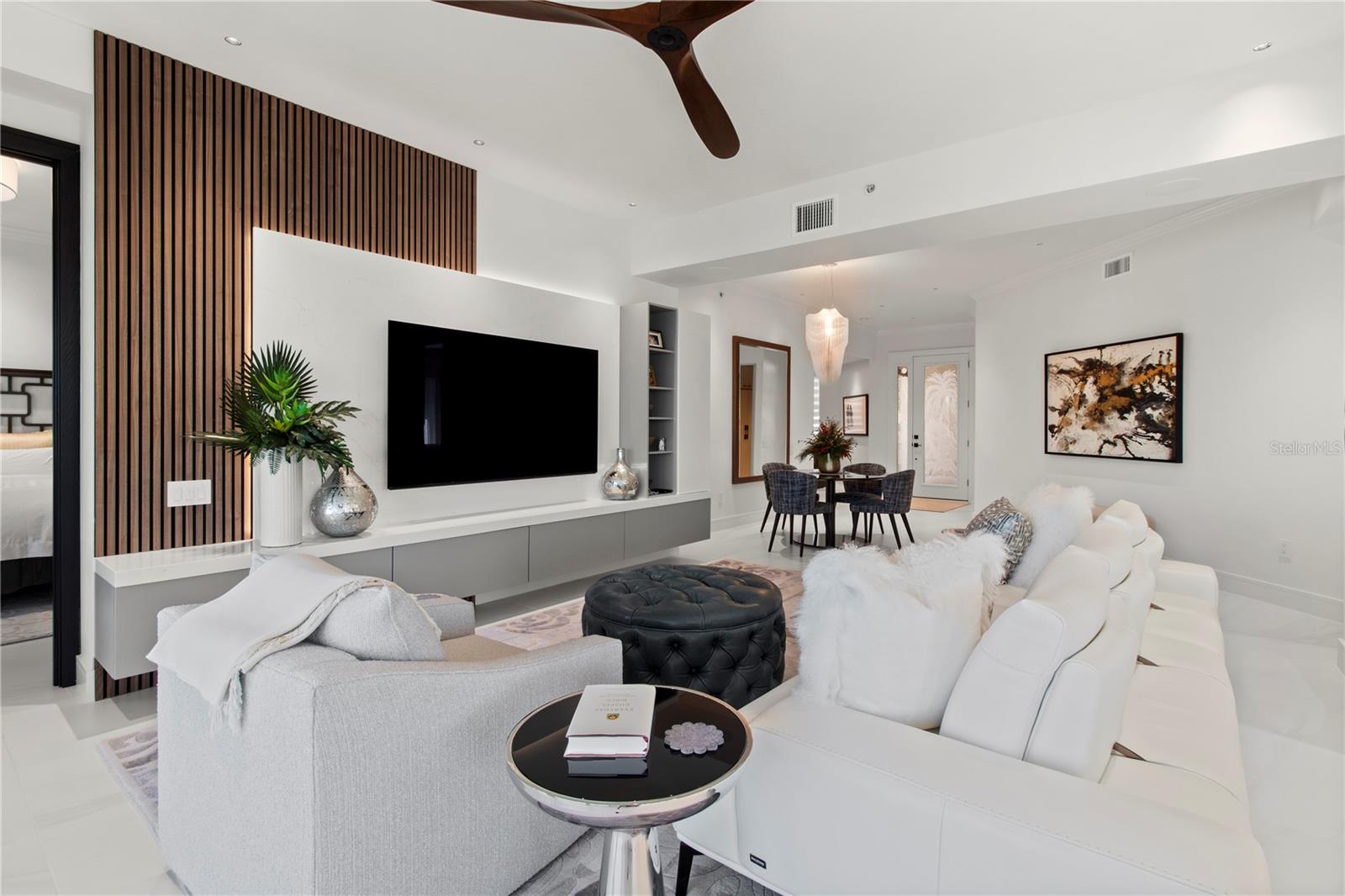 THE MOORINGS AT EDGEWATER IV - Residential