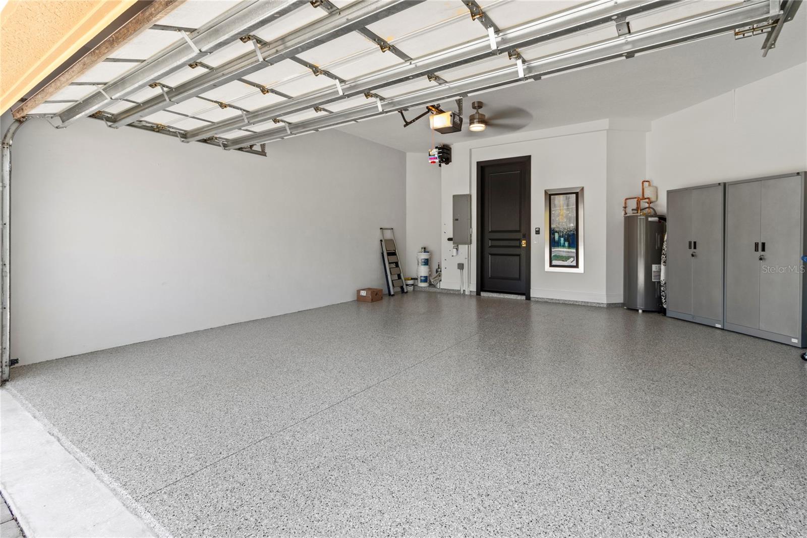 THE MOORINGS AT EDGEWATER IV - Residential