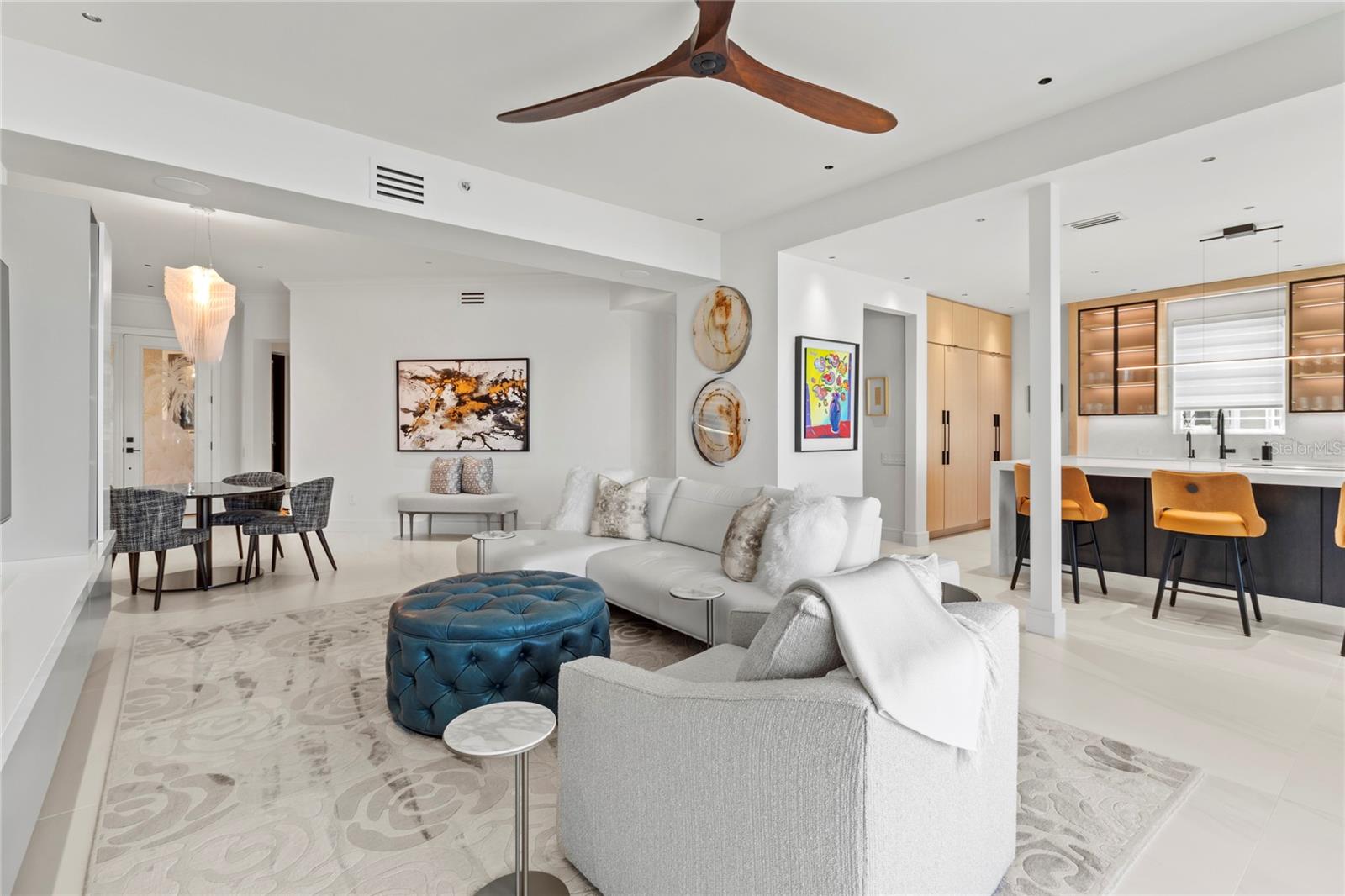 THE MOORINGS AT EDGEWATER IV - Residential