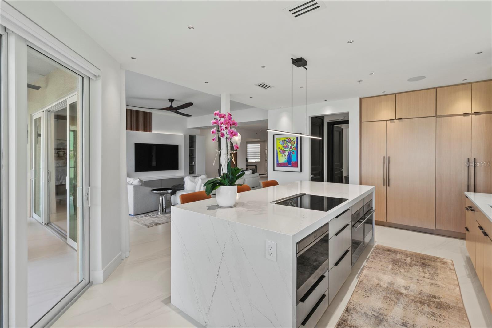 THE MOORINGS AT EDGEWATER IV - Residential