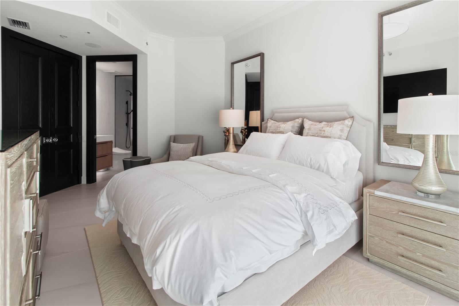 THE MOORINGS AT EDGEWATER IV - Residential