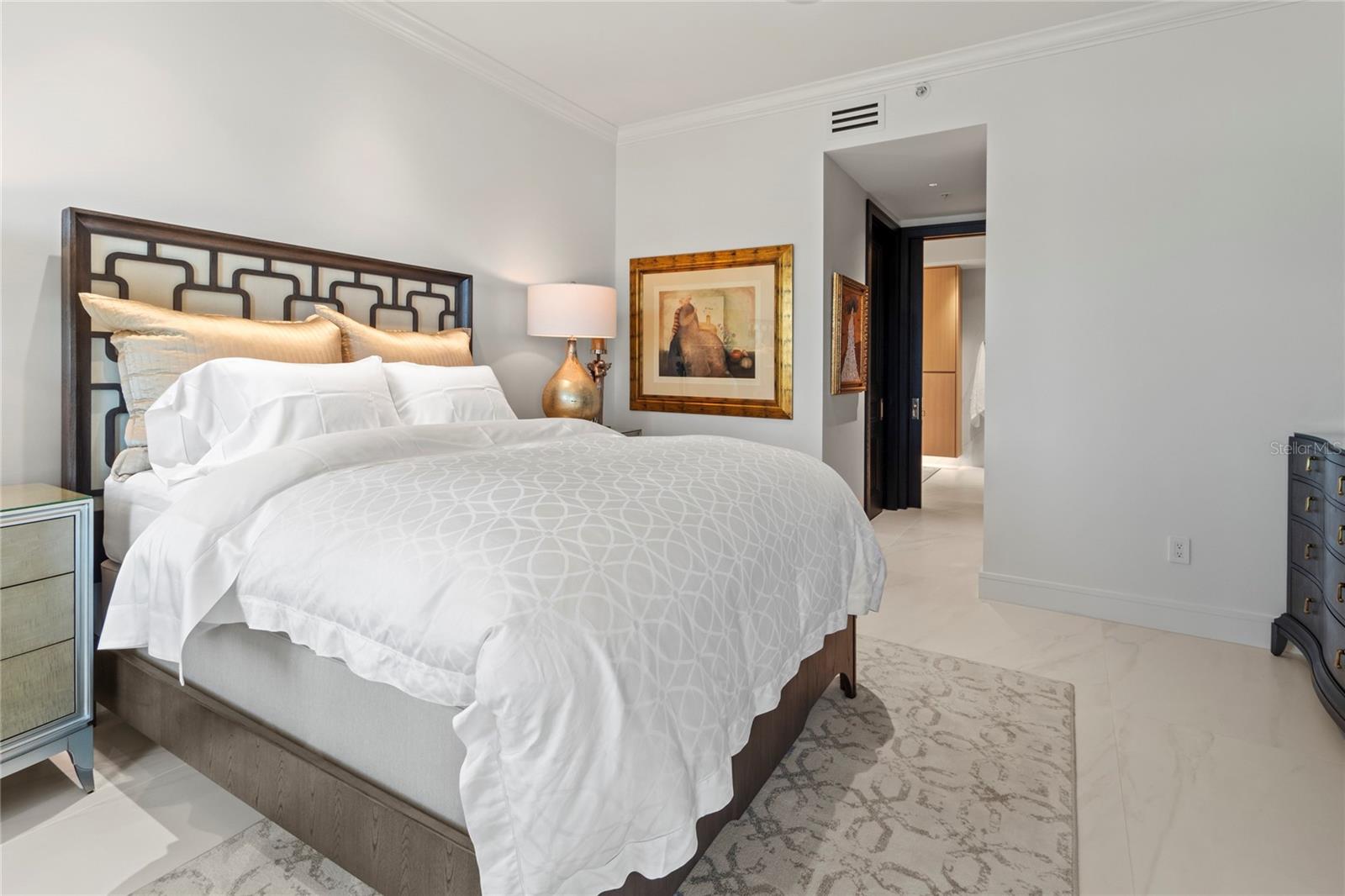 THE MOORINGS AT EDGEWATER IV - Residential