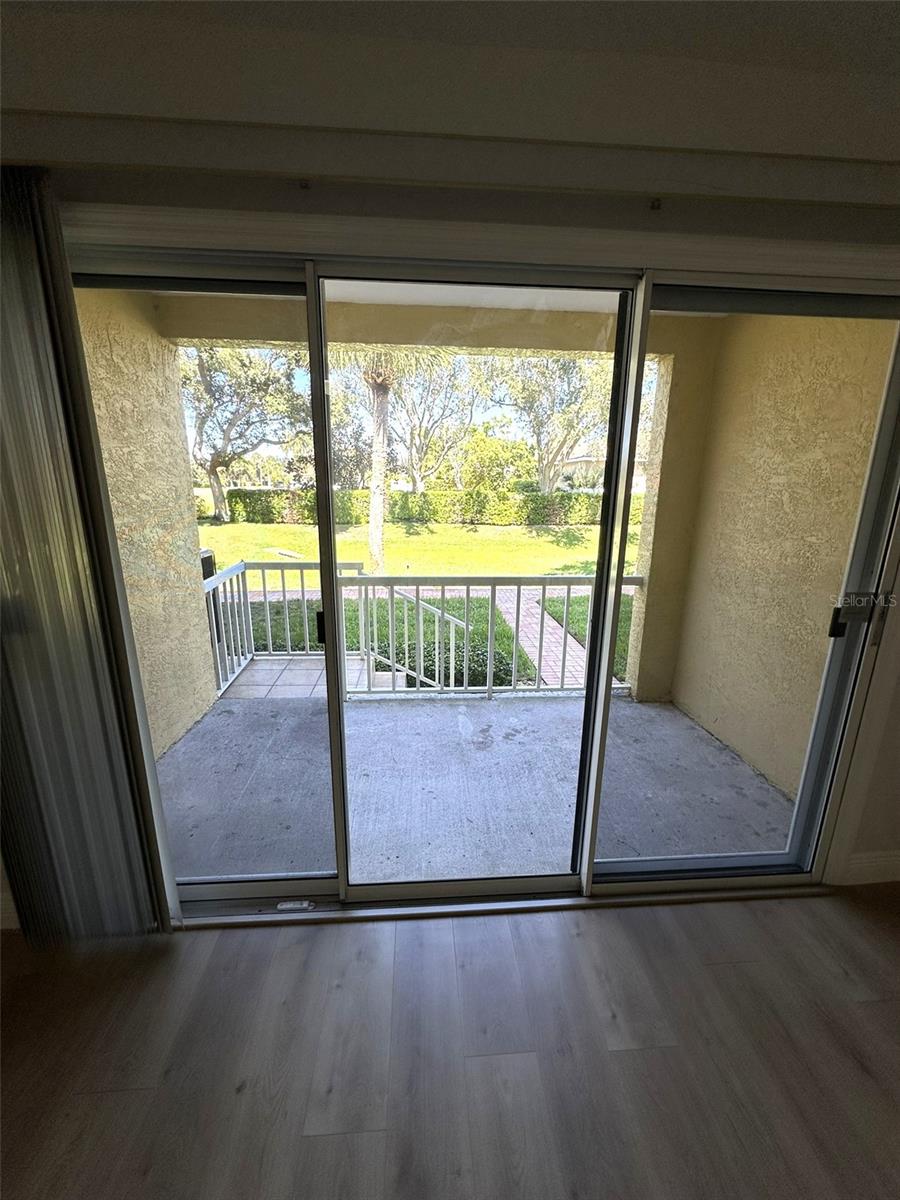 TIERRA SOUND TWNHMS - Residential