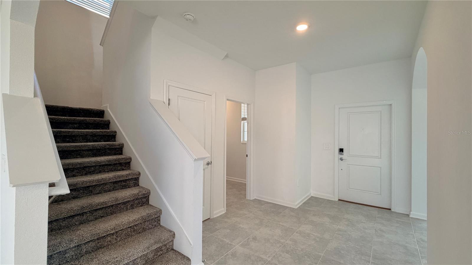 WELLNESS RDG PH 1-B - Residential Lease