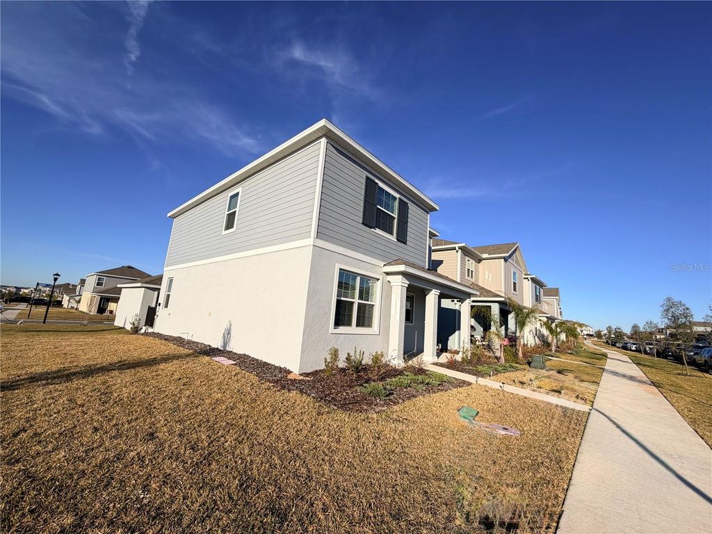 Photo of 2814 Armstrong Avenue, Clermont, FL 34714 (MLS # O6386459)