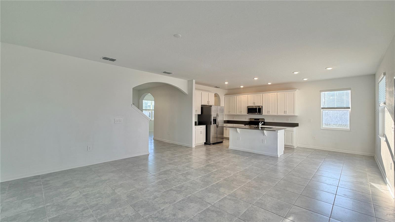 WELLNESS RDG PH 1-B - Residential Lease