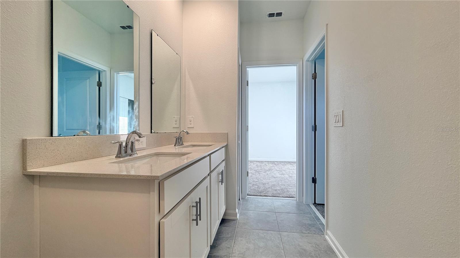 WELLNESS RDG PH 1-B - Residential Lease