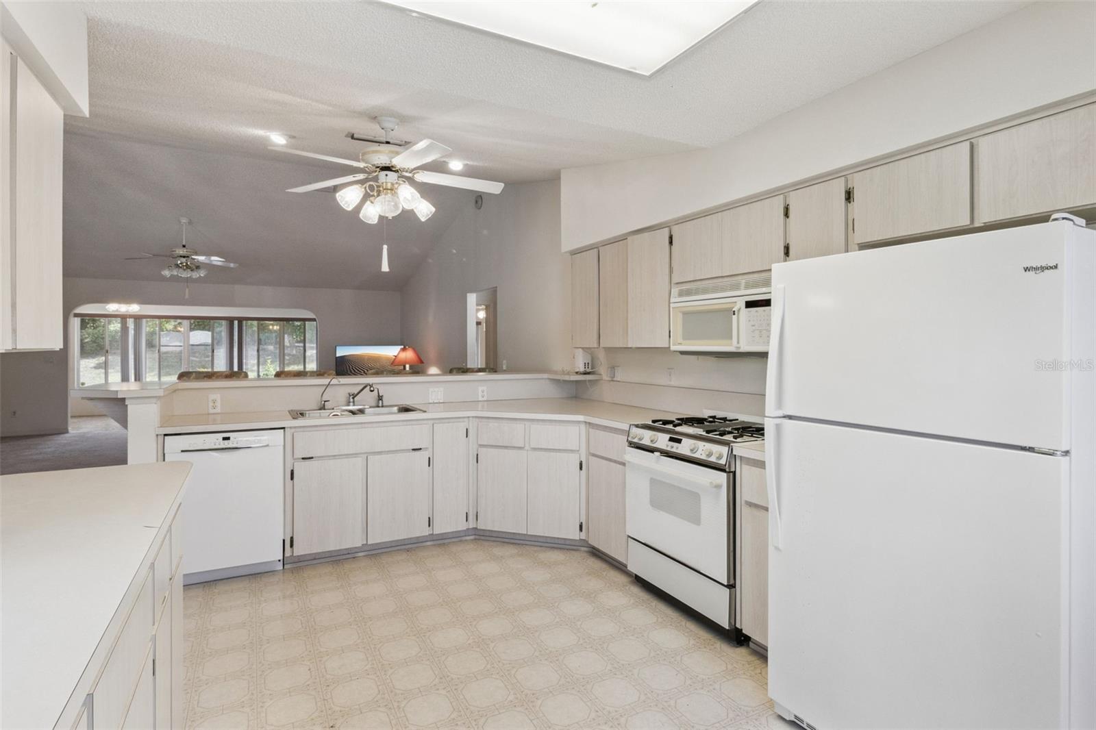 HIGHLAND LAKES PHASE 1-B - Residential