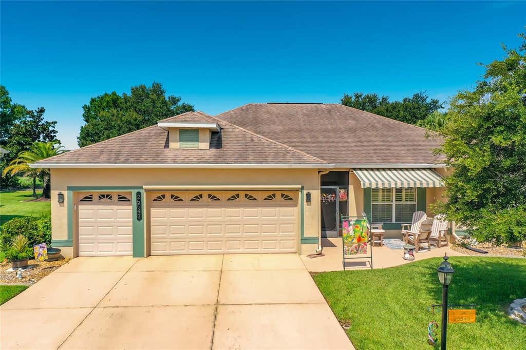 Photo of 25543 Maurepas Lane, Leesburg, FL 34748 (MLS # G5116773)
