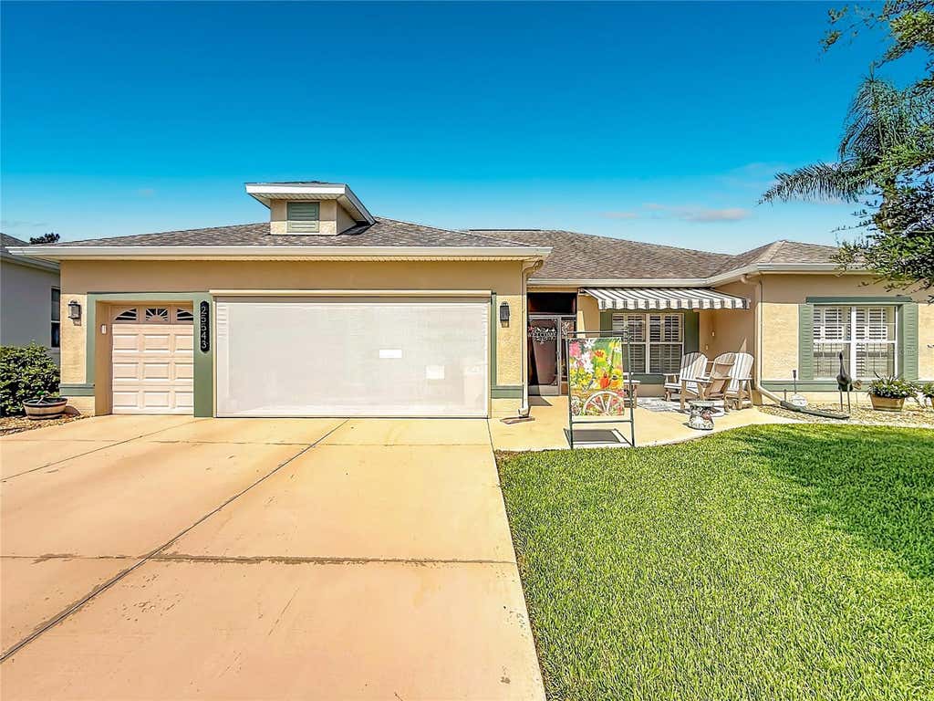 Photo of 25543 Maurepas Lane, Leesburg, FL 34748 (MLS # G5116773)