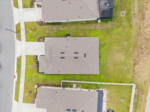 A home in MOUNT DORA