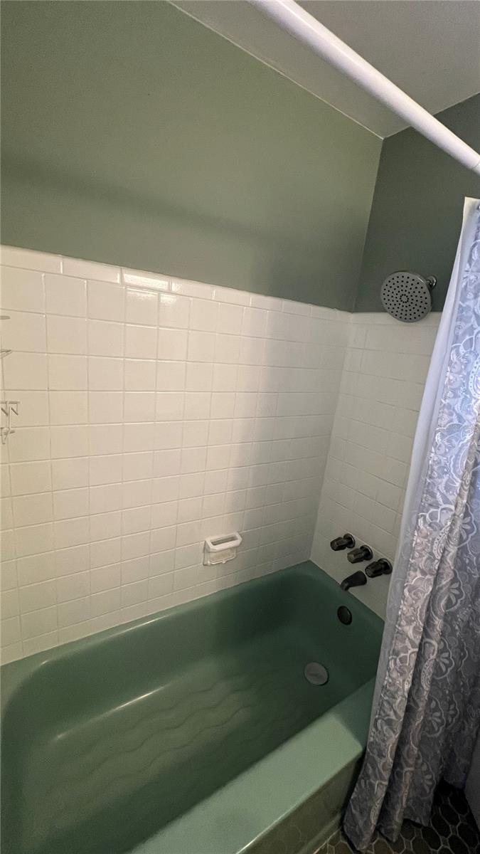 ARCADIA ANNEX - Residential Lease