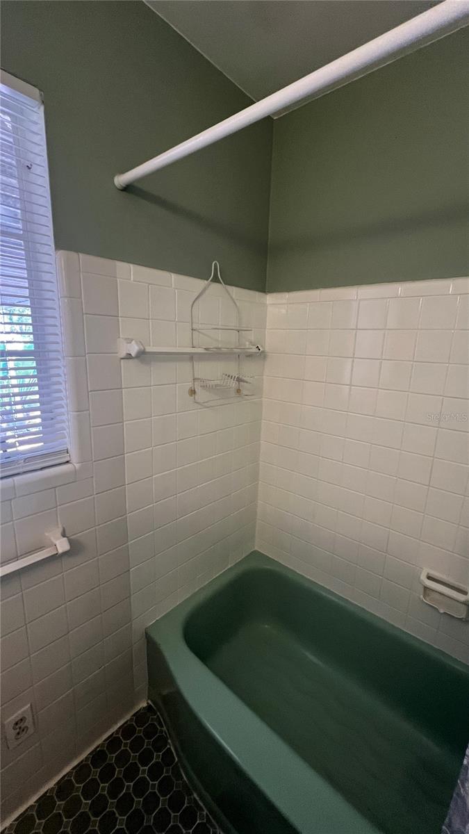 ARCADIA ANNEX - Residential Lease