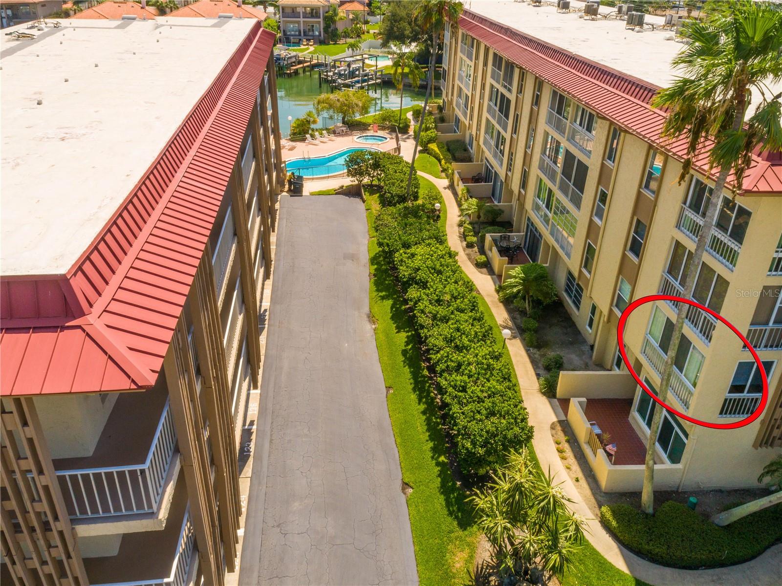 ISLANDER THE CONDO - Residential