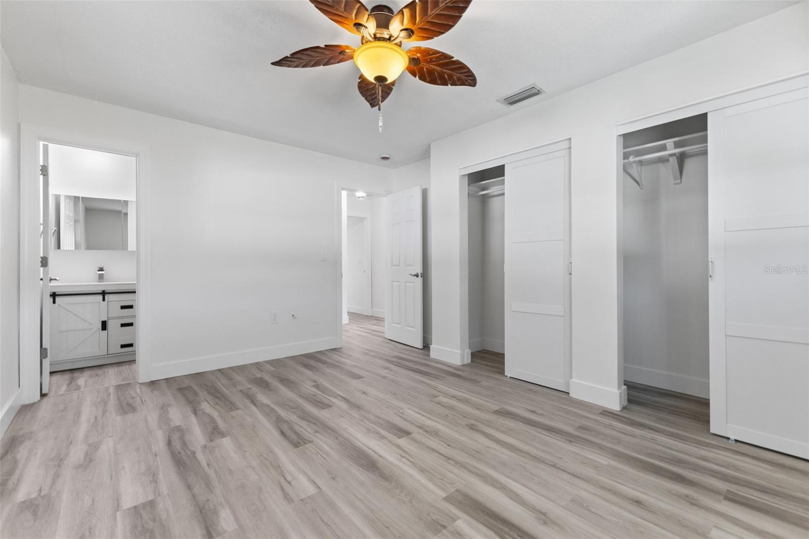 SHORE ACRES BAYOU GRANDE SEC - Residential