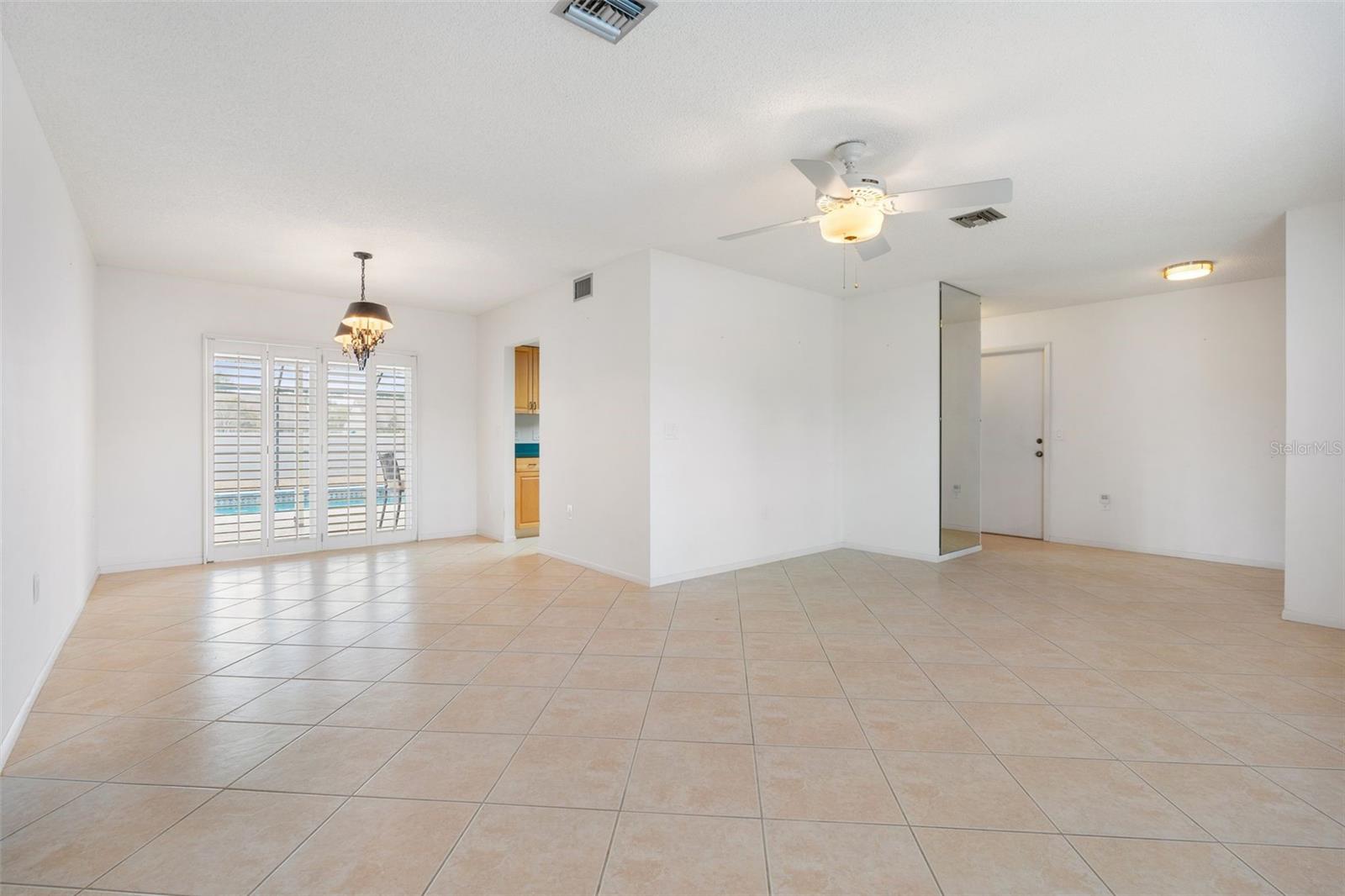 PALM-AIRE AT SARASOTA - Residential