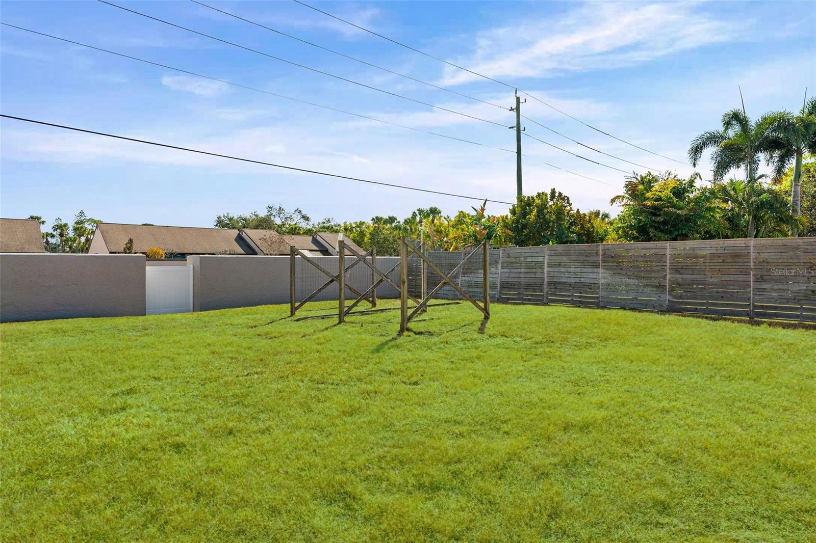 PALM-AIRE AT SARASOTA - Residential