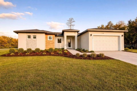 Photo of 15215 SW 43rd Court, Ocala, FL 34473 (MLS # G5107327)