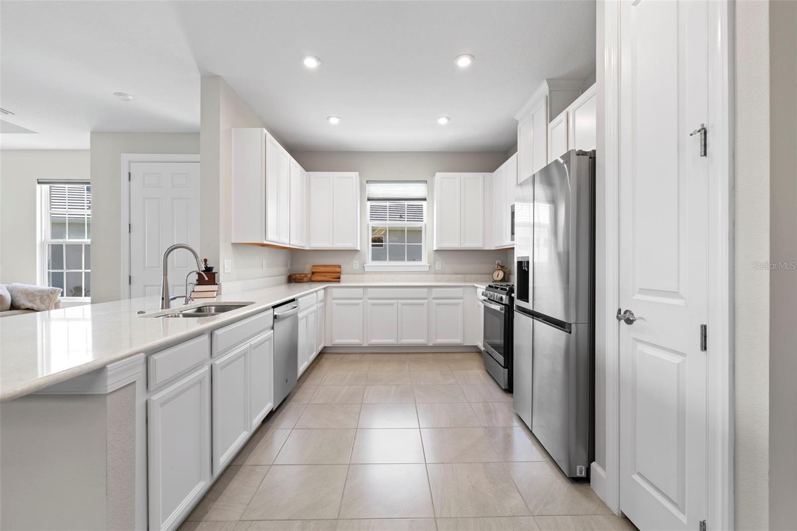 ESPLANADE AT WIREGRASS RANCH - Residential