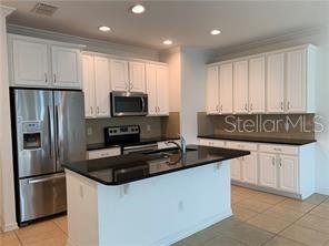 EAGLE CRK VILLAGE L PH 2 - Residential Lease