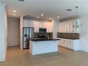 EAGLE CRK VILLAGE L PH 2 - Residential Lease