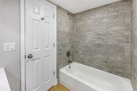 Tiny photo for 5321 NW 9th Place, Ocala, FL 34482 (MLS # O6370328)