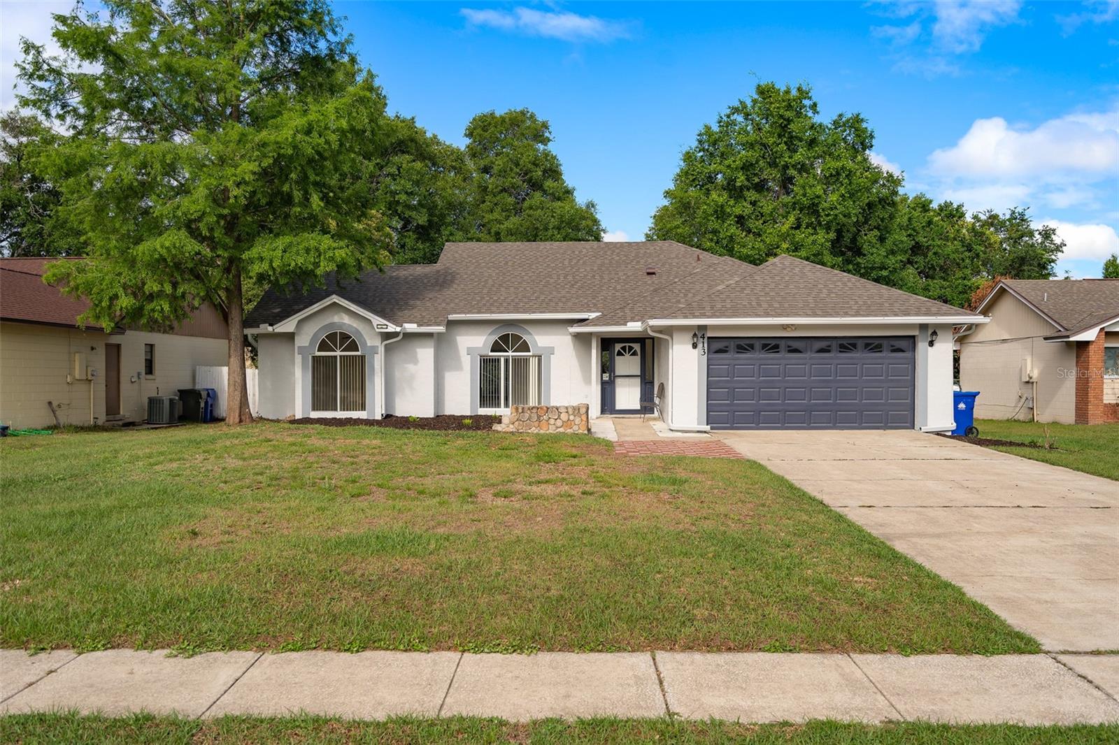 HIDDEN OAKS - Residential