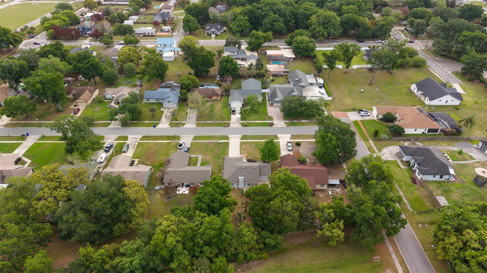 HIDDEN OAKS - Residential