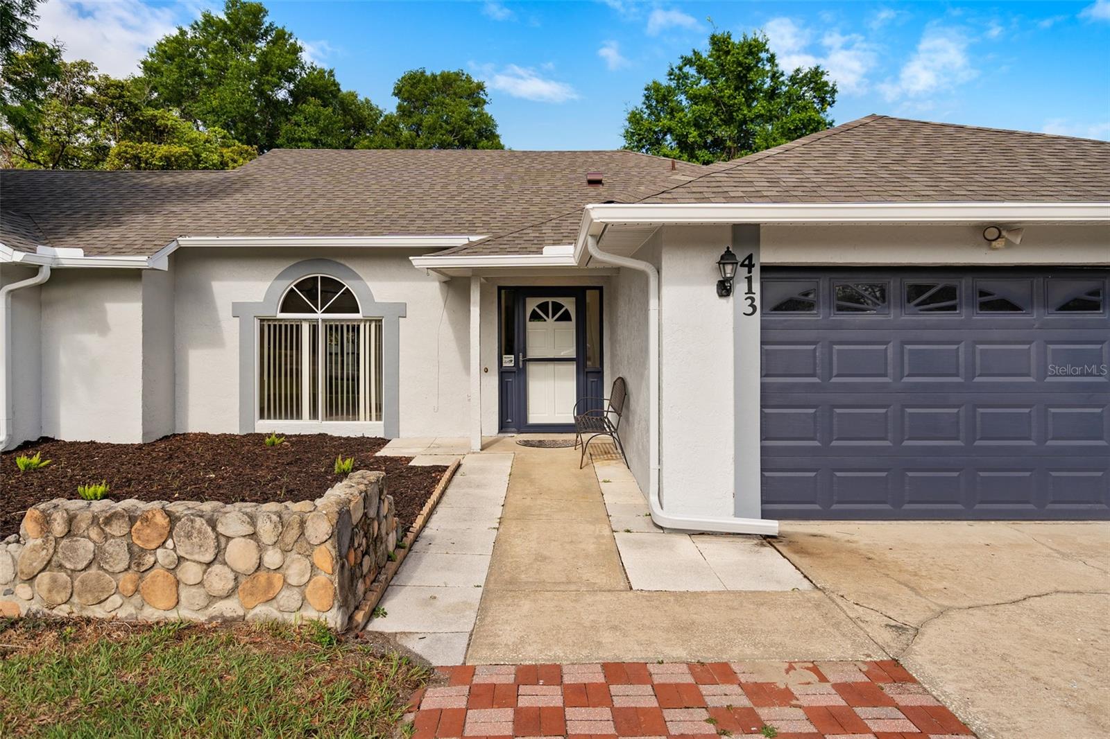 HIDDEN OAKS - Residential