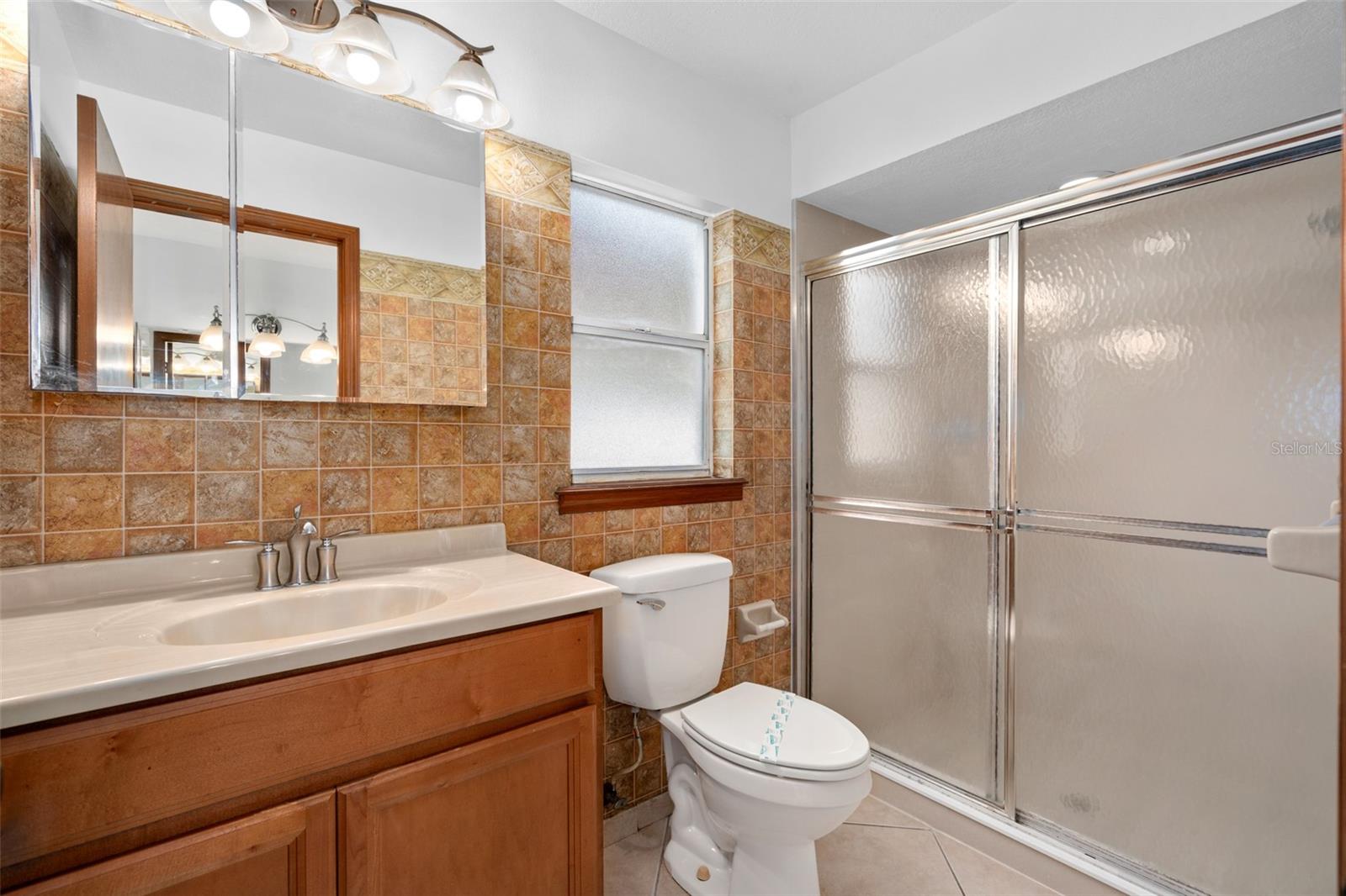 HIDDEN OAKS - Residential