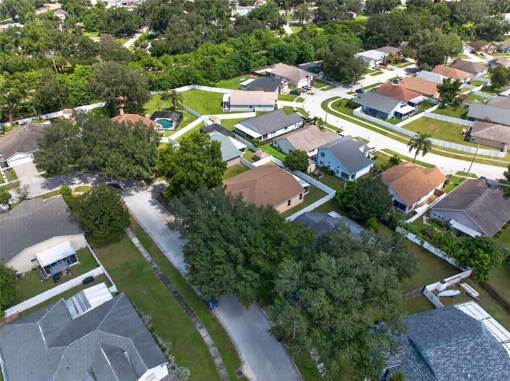 Photo of 405 Country Vineyard Drive, Valrico, FL 33594 (MLS # TB8542741)