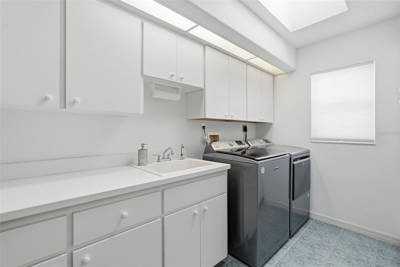 ROTONDA WEST WHITE MARSH - Residential