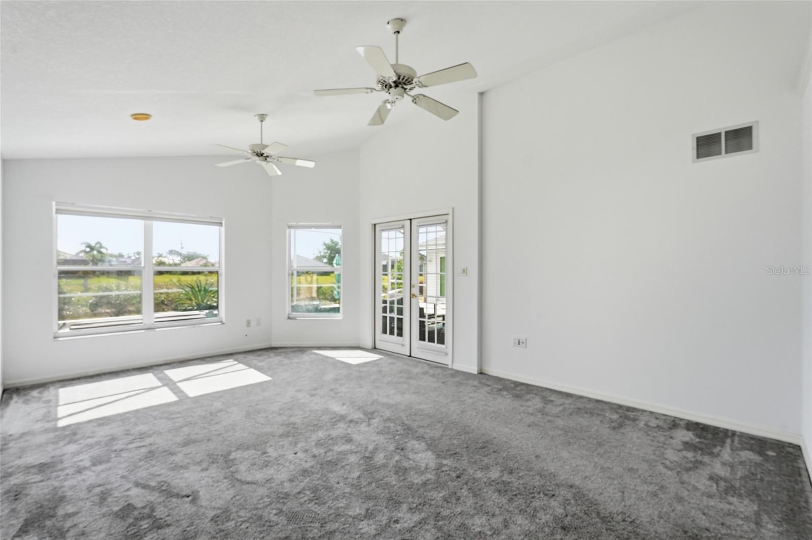 ROTONDA WEST WHITE MARSH - Residential