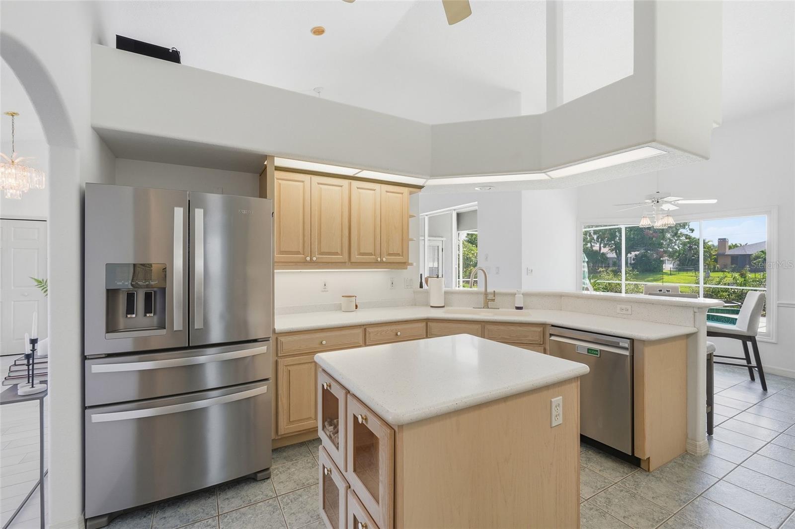 ROTONDA WEST WHITE MARSH - Residential