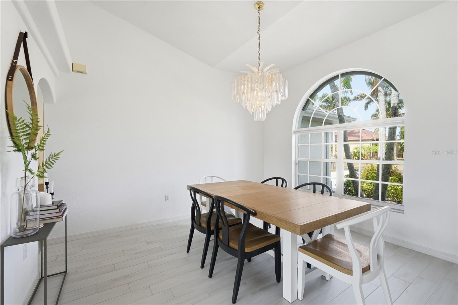 ROTONDA WEST WHITE MARSH - Residential