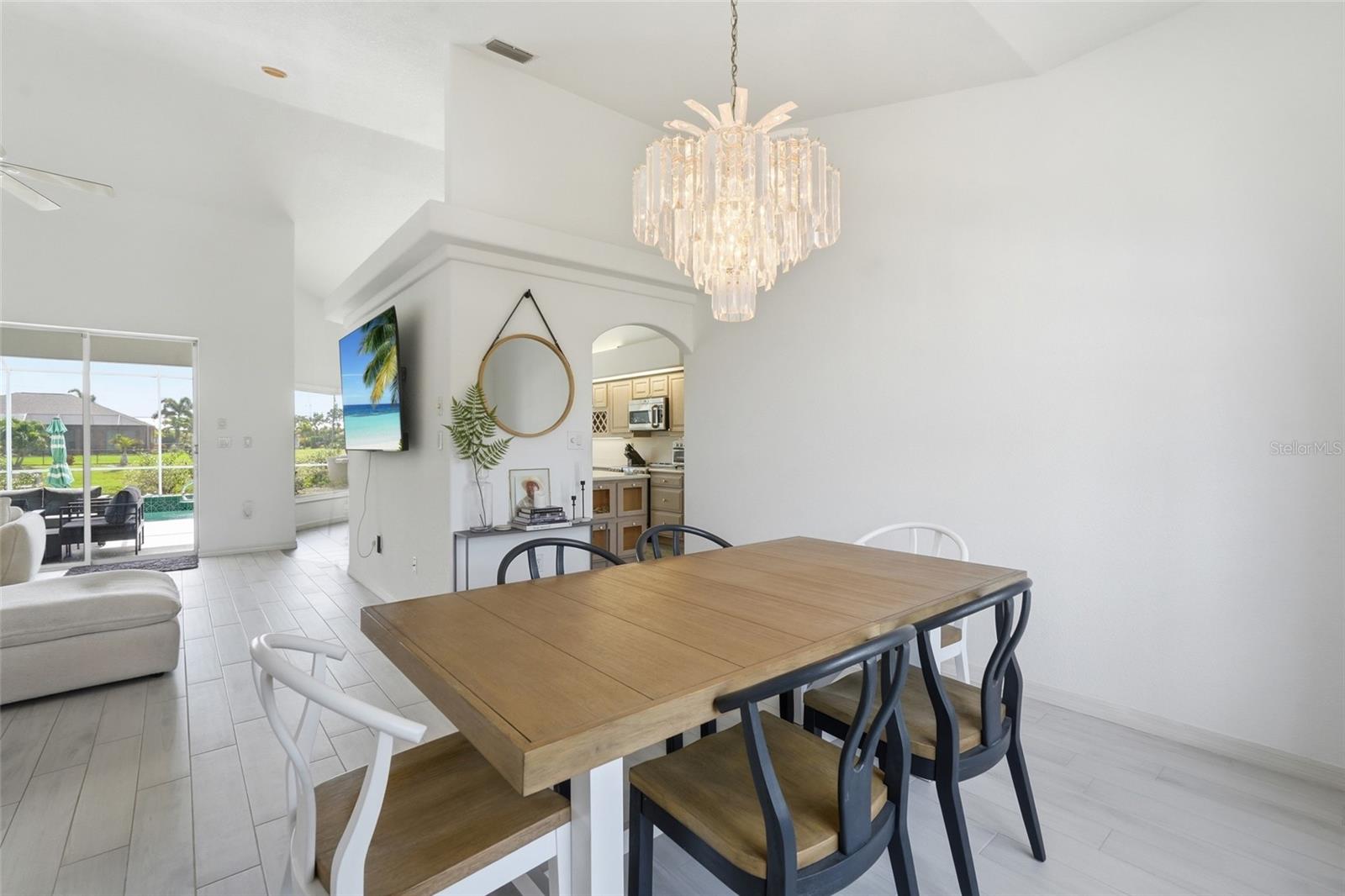 ROTONDA WEST WHITE MARSH - Residential