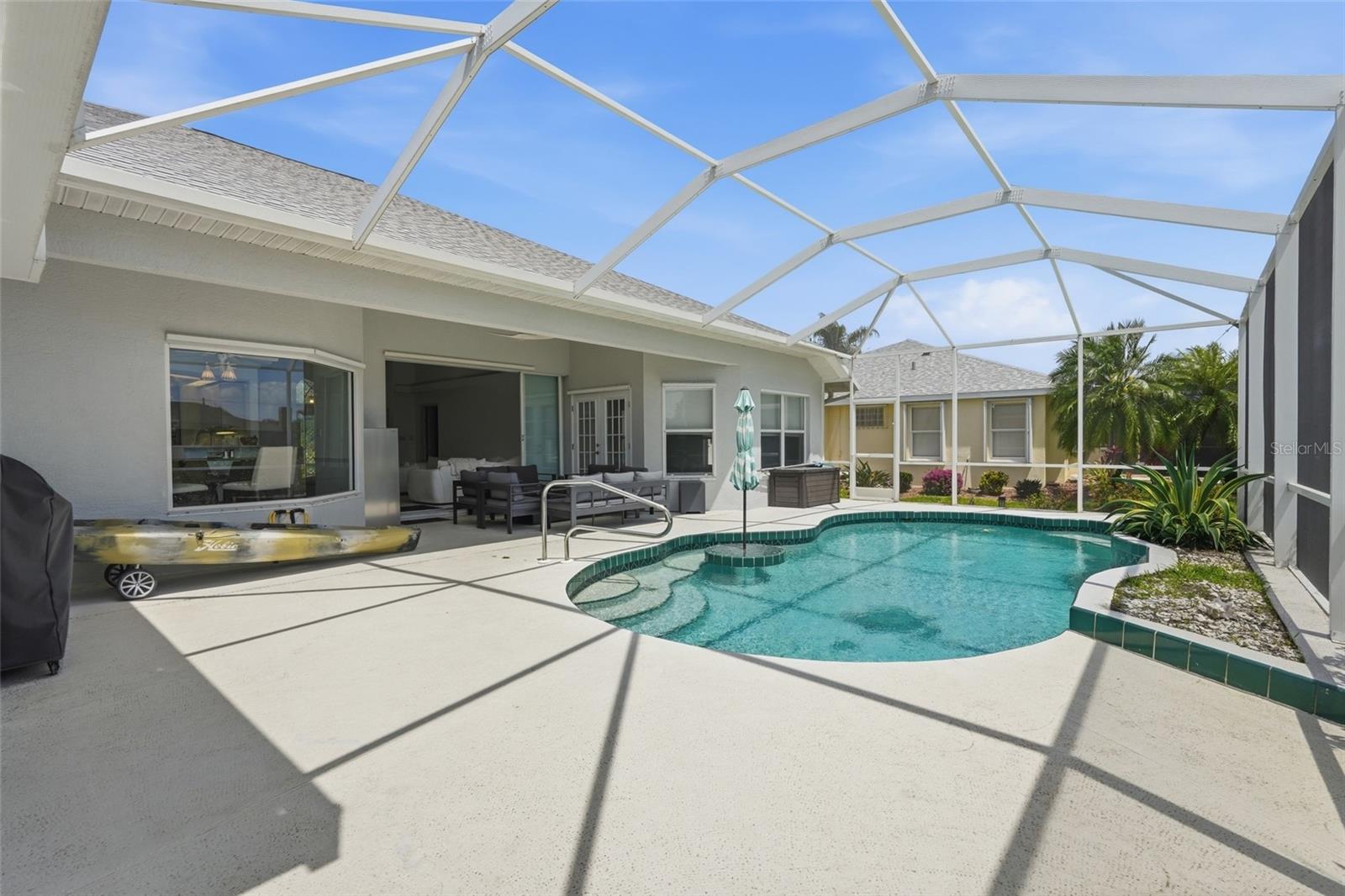 ROTONDA WEST WHITE MARSH - Residential