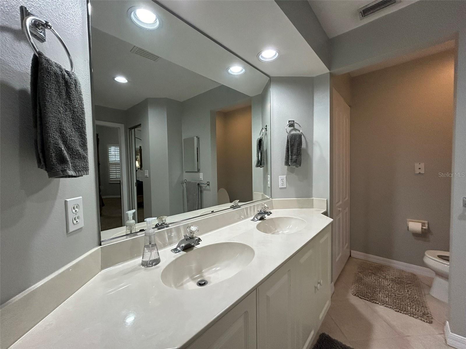 BOLLETTIERI RESORT VILLAS VII - Residential Lease