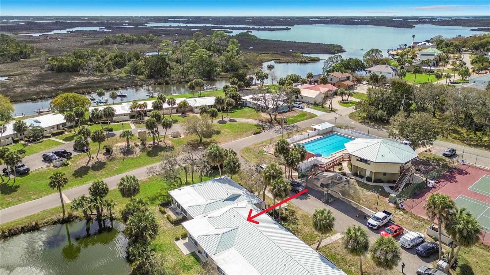 THE BAY VILLAS - Residential