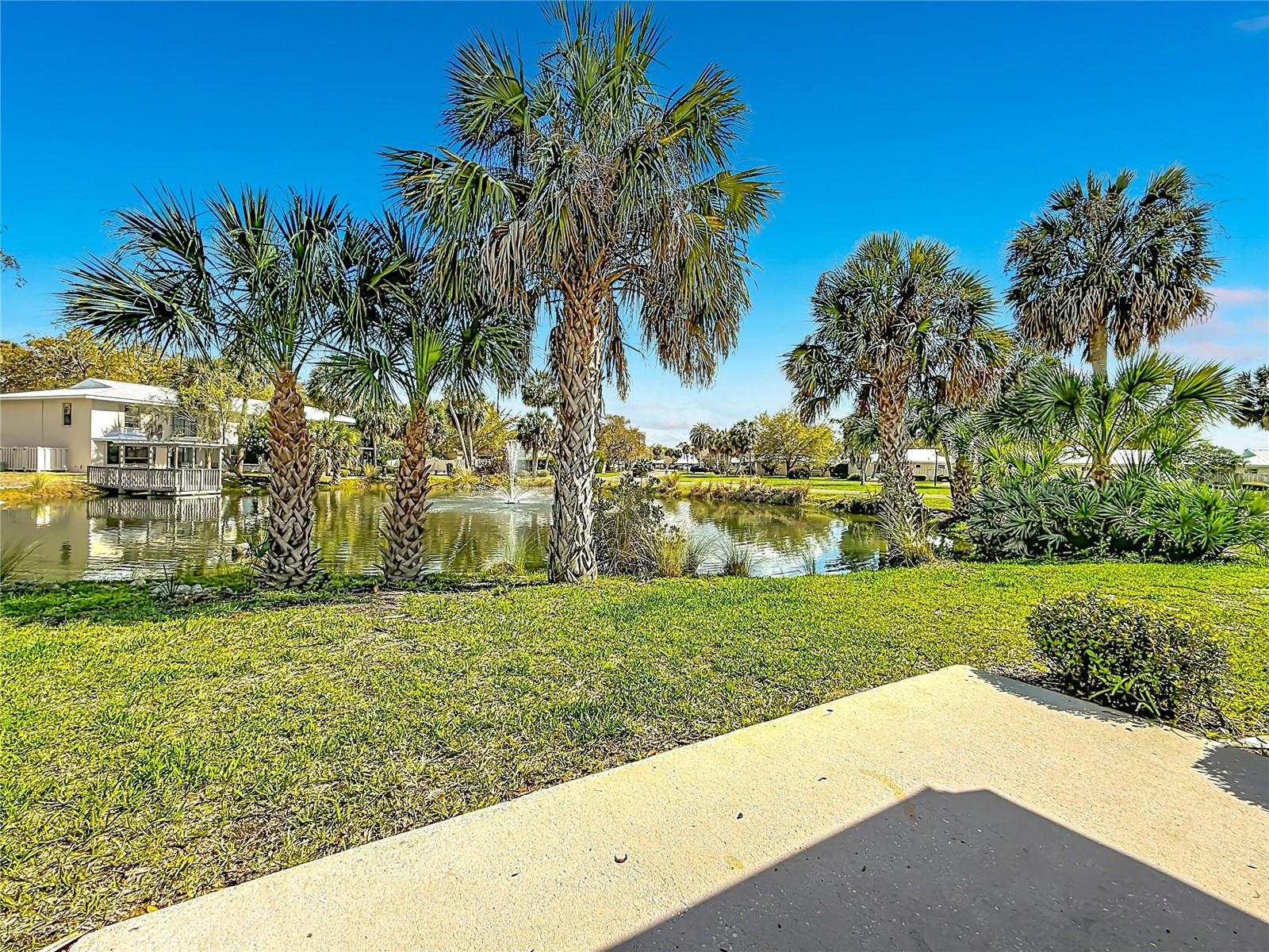 THE BAY VILLAS - Residential