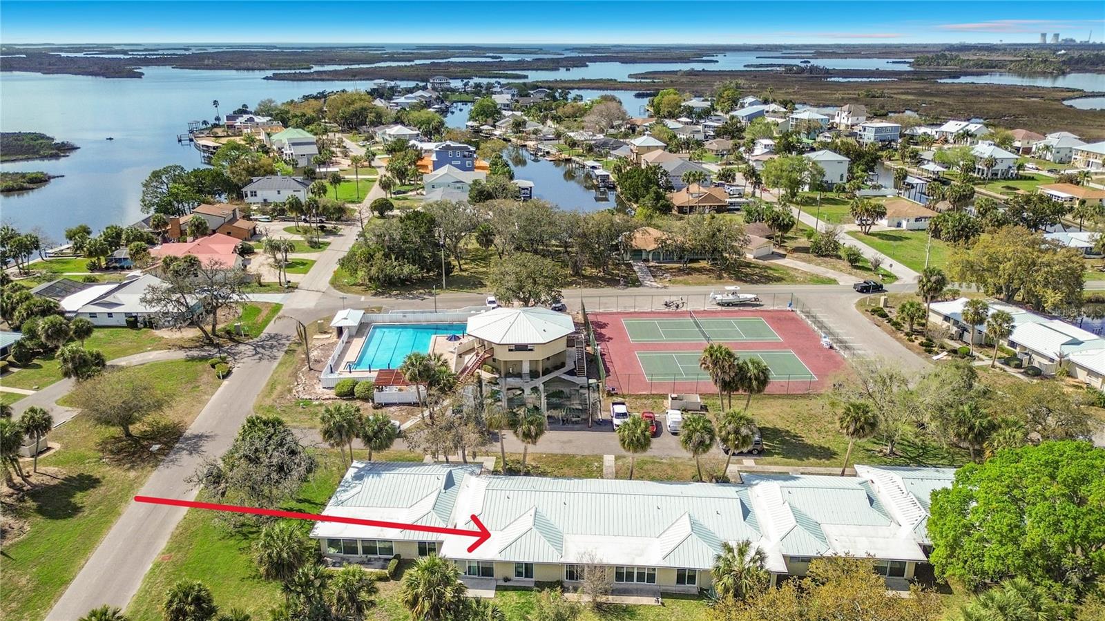 THE BAY VILLAS - Residential