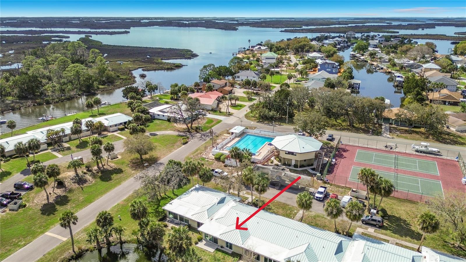 THE BAY VILLAS - Residential