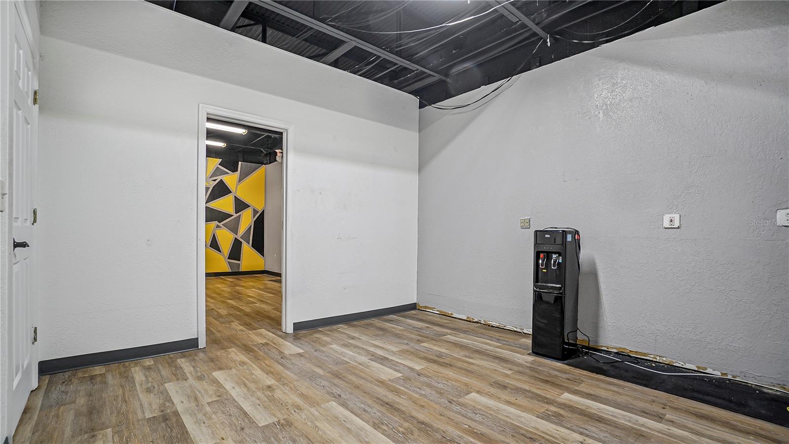 NORTH PARK - Commercial Lease