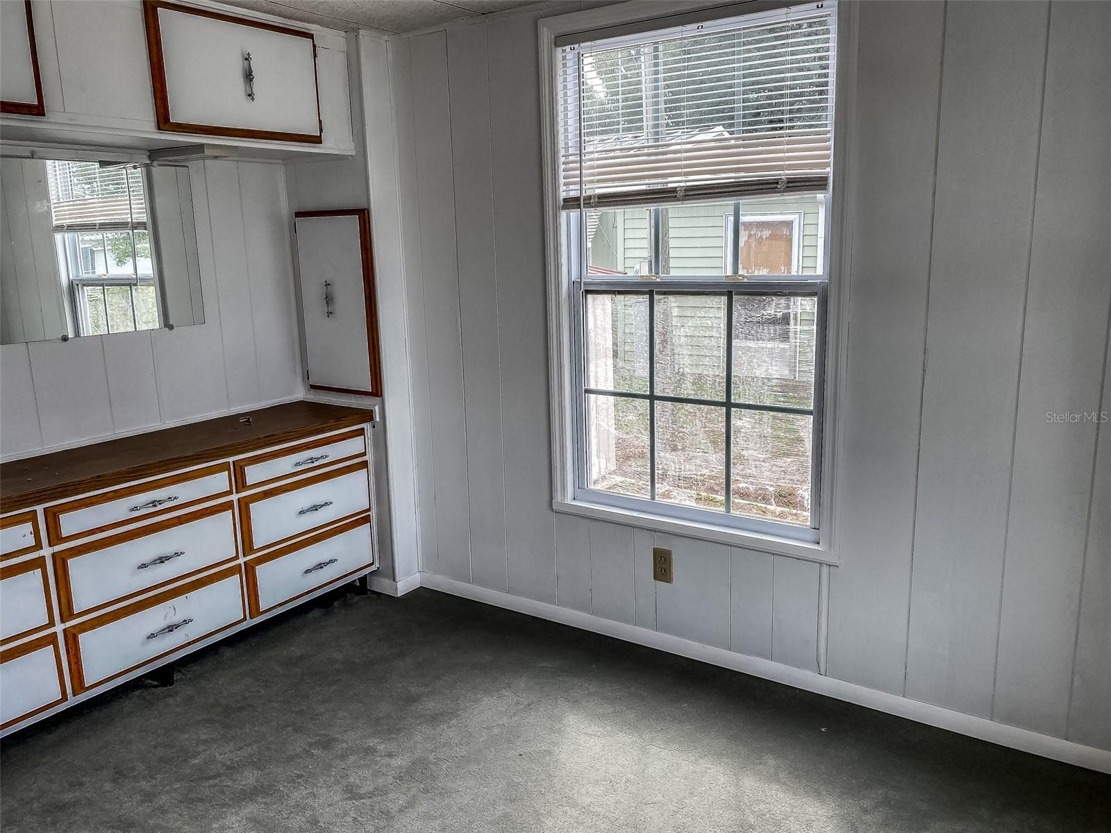 EAST LAKE HARRIS ESTATES - Residential