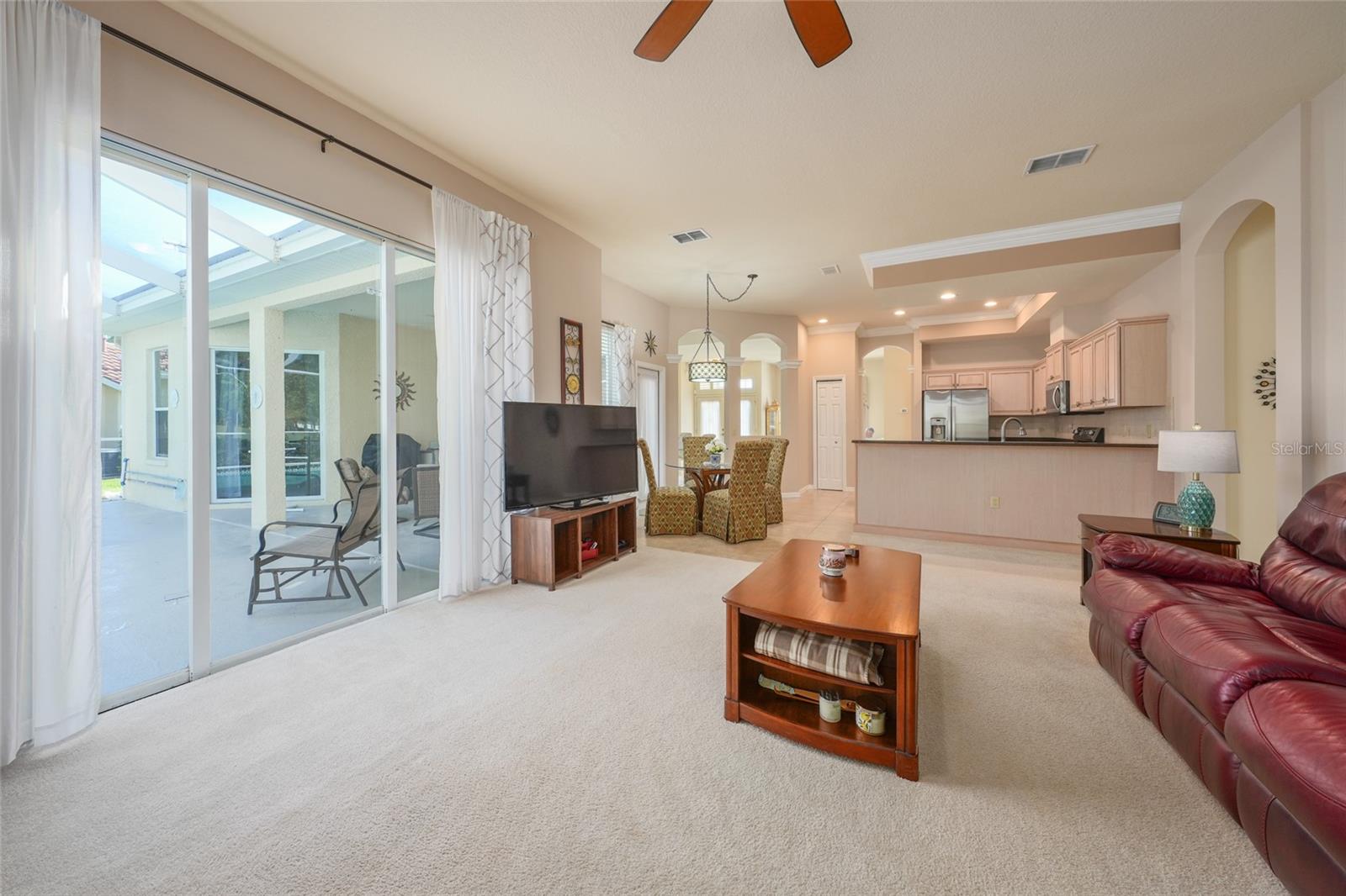 HERNANDO OAKS PH 1 - Residential