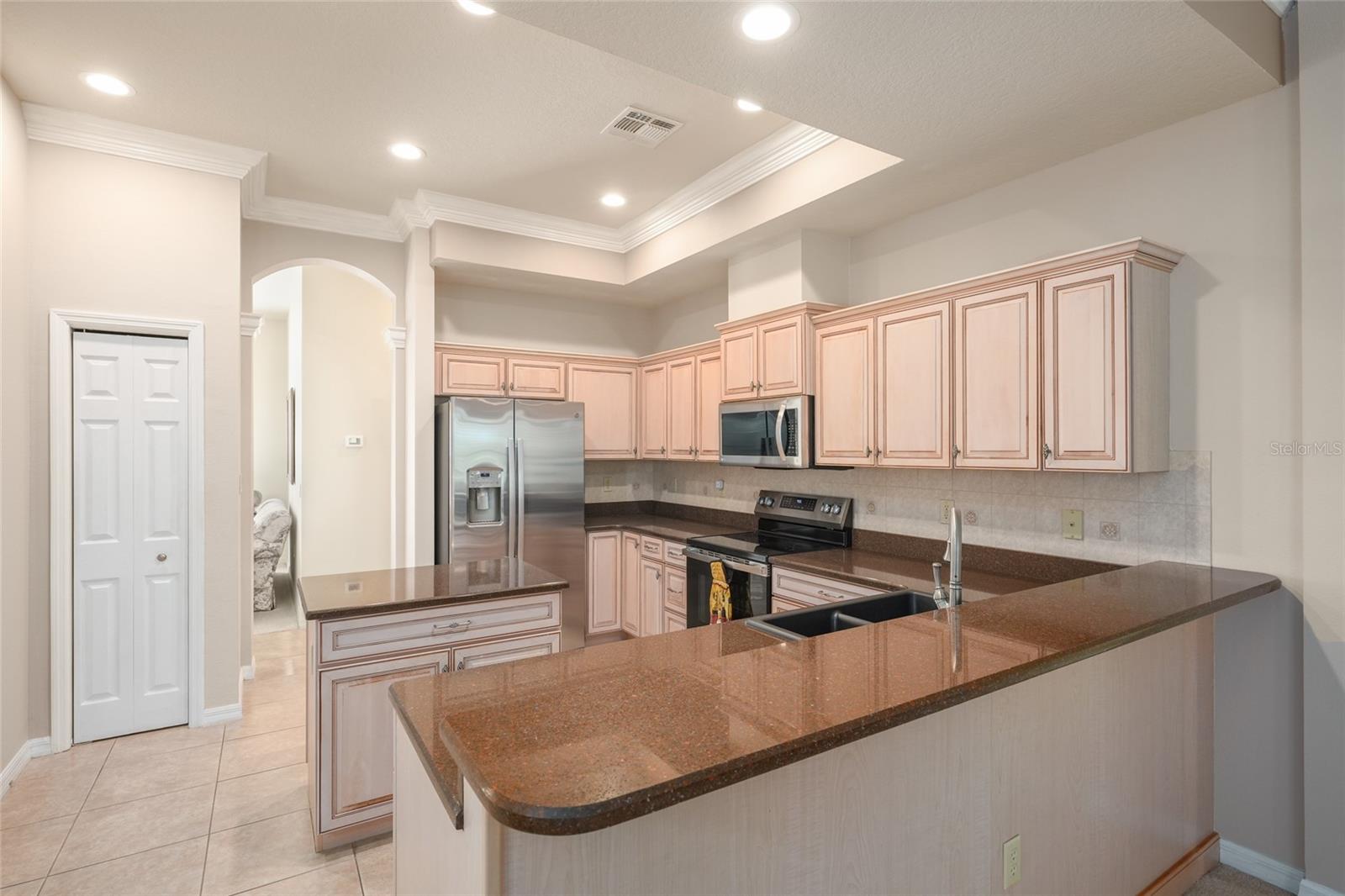HERNANDO OAKS PH 1 - Residential