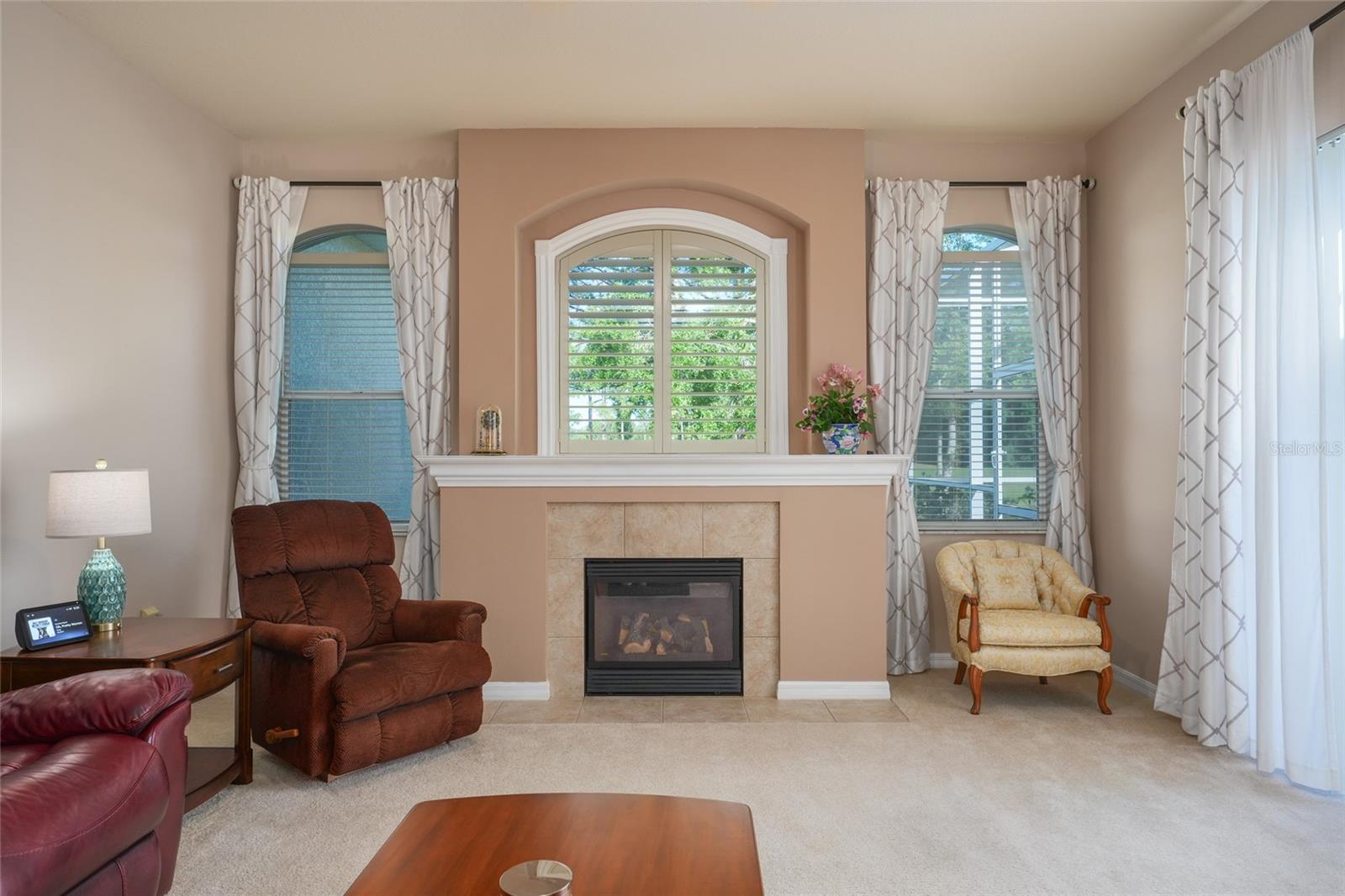 HERNANDO OAKS PH 1 - Residential