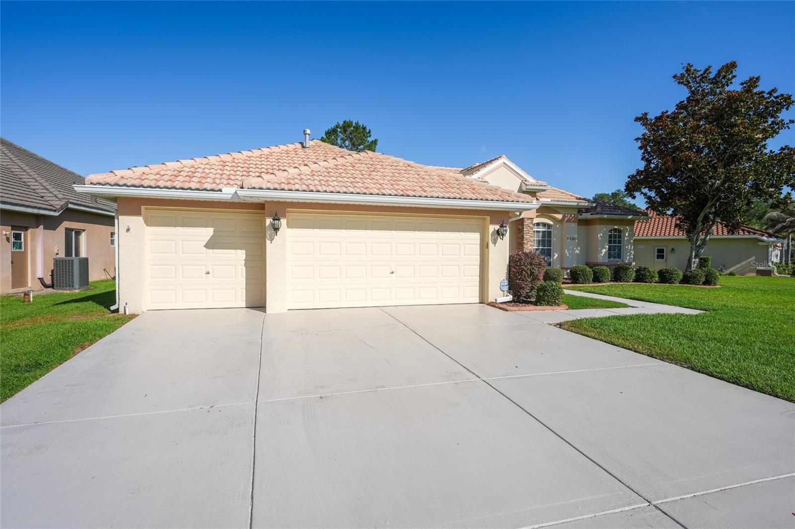 HERNANDO OAKS PH 1 - Residential