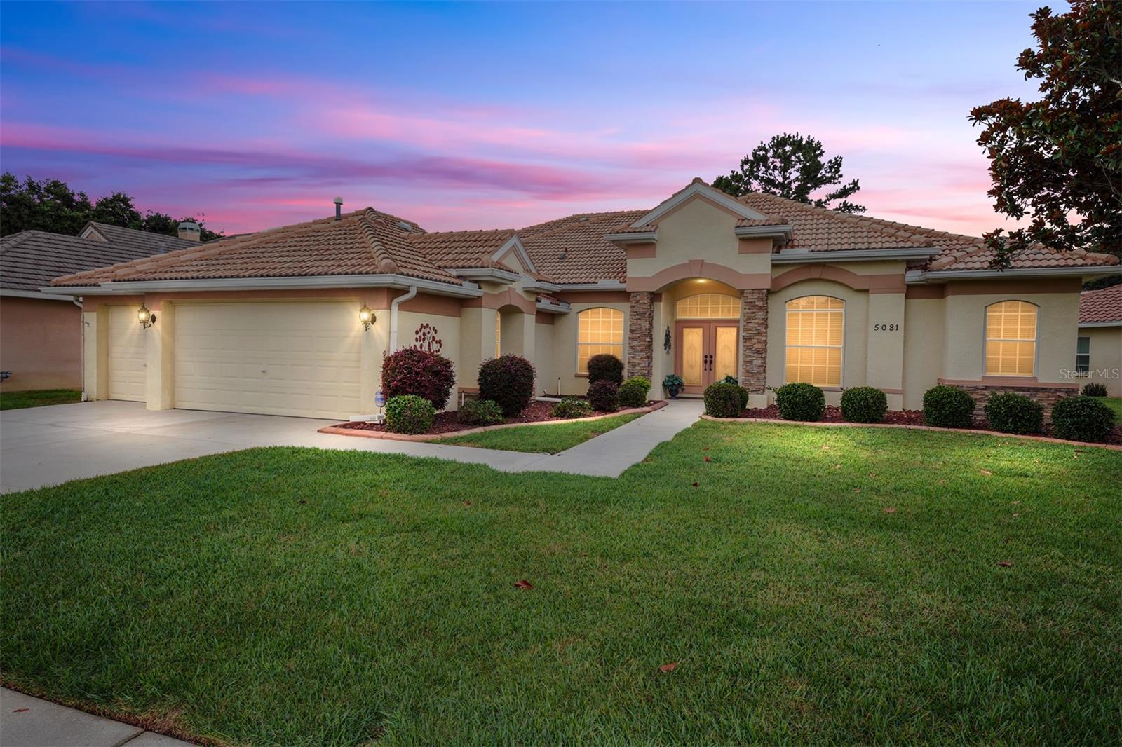 HERNANDO OAKS PH 1 - Residential